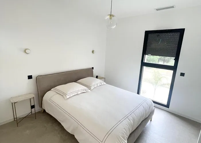 Baya - 800 M De La * 아그