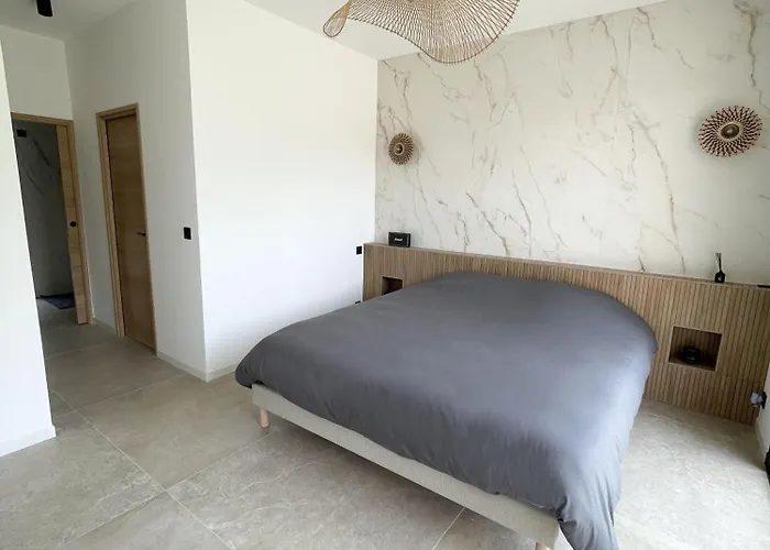 Baya - 800 M De La 빌라 *