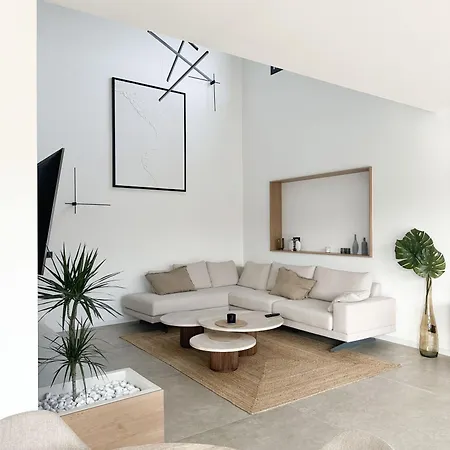 Baya - 800 M De La * Agde